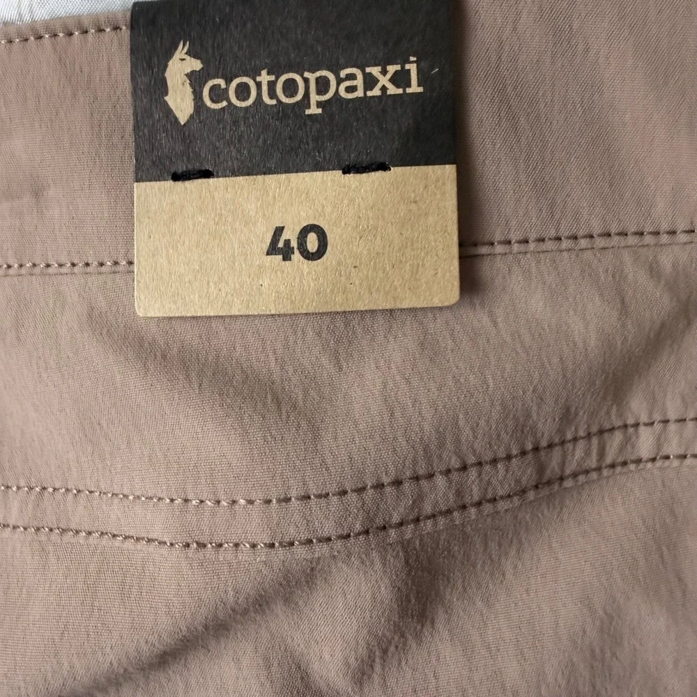 Cotopaxi Mens 40 Waist 8